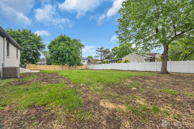 260 Highland Avenue, Franklin Twsp, NJ 08873