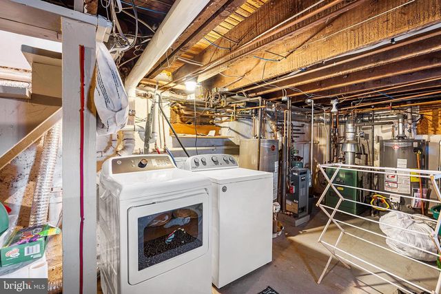 16 VOLUSIA AVE, Hamilton, NJ 08610