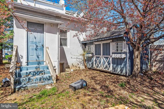 16 VOLUSIA AVE, Hamilton, NJ 08610