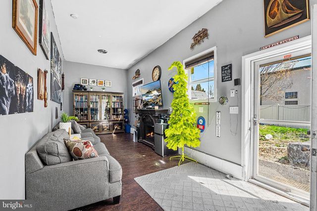 16 VOLUSIA AVE, Hamilton, NJ 08610