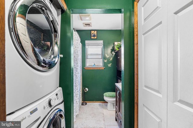 16 VOLUSIA AVE, Hamilton, NJ 08610