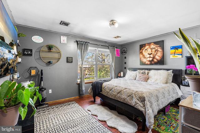 16 VOLUSIA AVE, Hamilton, NJ 08610