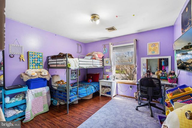 16 VOLUSIA AVE, Hamilton, NJ 08610