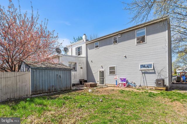 16 VOLUSIA AVE, Hamilton, NJ 08610