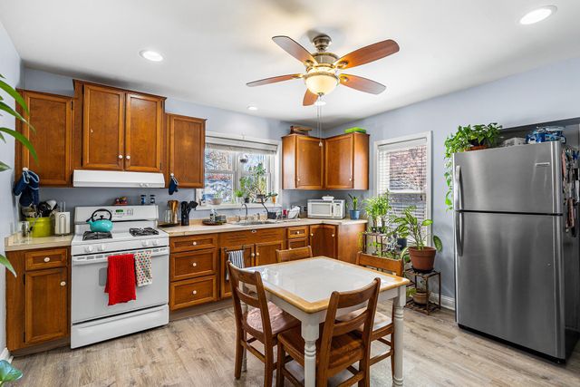 16 VOLUSIA AVE, Hamilton, NJ 08610