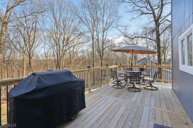 45 Lynn Dr, Byram Twp., NJ 07821