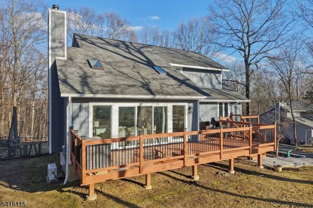 45 Lynn Dr, Byram Twp., NJ 07821