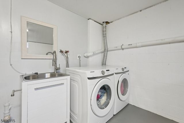 45 Lynn Dr, Byram Twp., NJ 07821