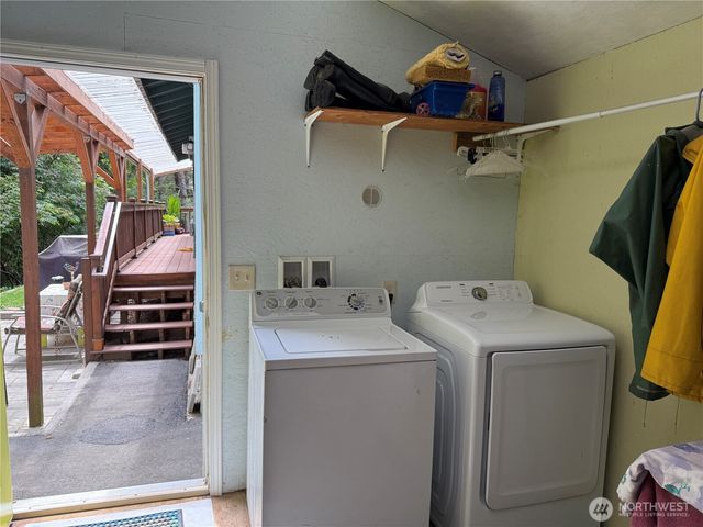 1050 338th Street, Ocean Park, WA 98640