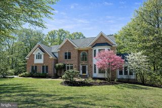 3684 WAPLES CREST CT, Oakton, VA 22124