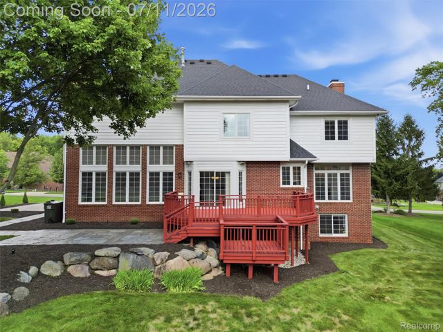 1797 Blue Grass Drive, Rochester Hills, MI 48306