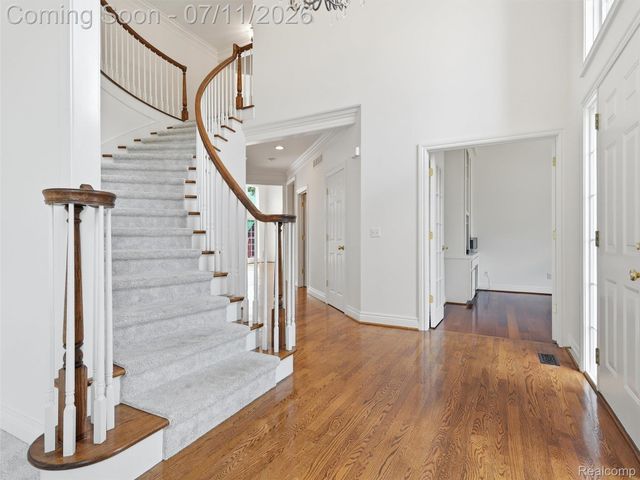 1797 Blue Grass Drive, Rochester Hills, MI 48306