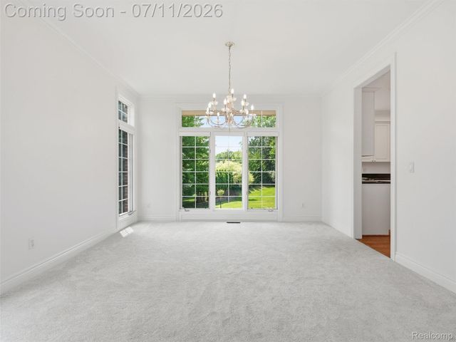 1797 Blue Grass Drive, Rochester Hills, MI 48306