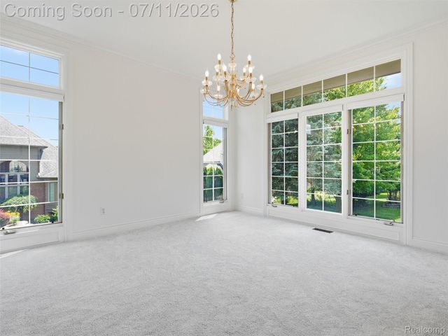 1797 Blue Grass Drive, Rochester Hills, MI 48306
