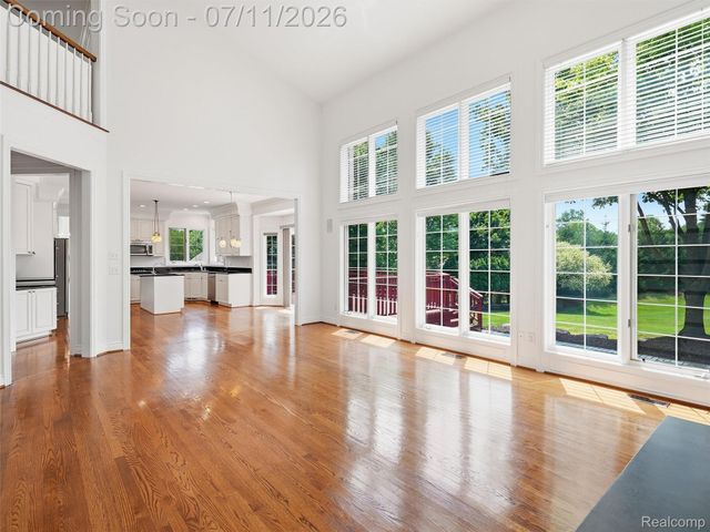 1797 Blue Grass Drive, Rochester Hills, MI 48306