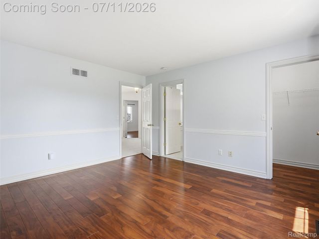 1797 Blue Grass Drive, Rochester Hills, MI 48306