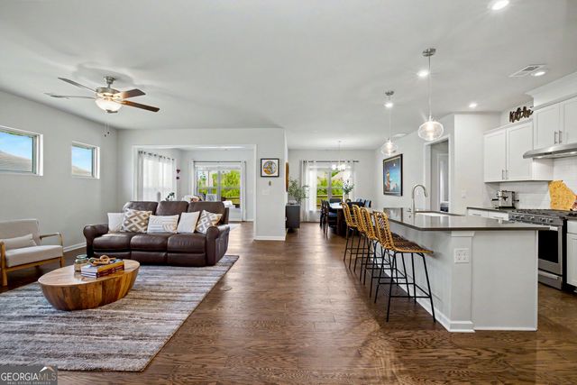 464 Bandon Way, Peachtree City, GA 30269