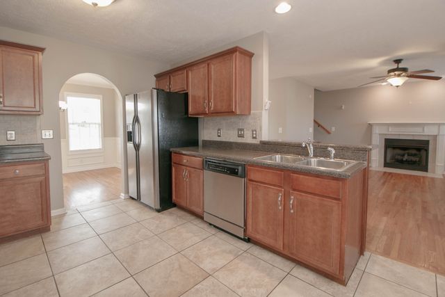 3147 Holly Point, Clarksville, TN 37043