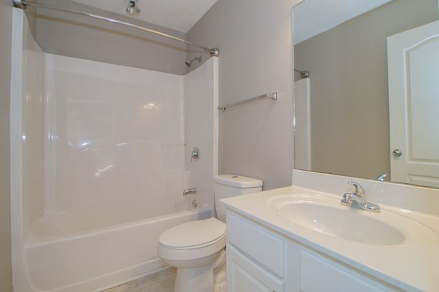 3147 Holly Point, Clarksville, TN 37043