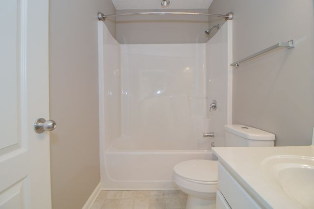 3147 Holly Point, Clarksville, TN 37043