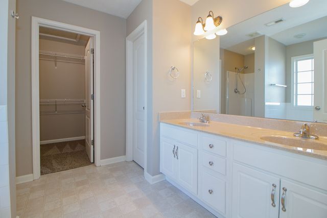 3147 Holly Point, Clarksville, TN 37043