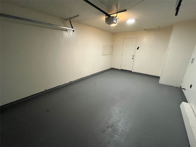 10135 Kittyhawk Lane, Dallas, TX 75217