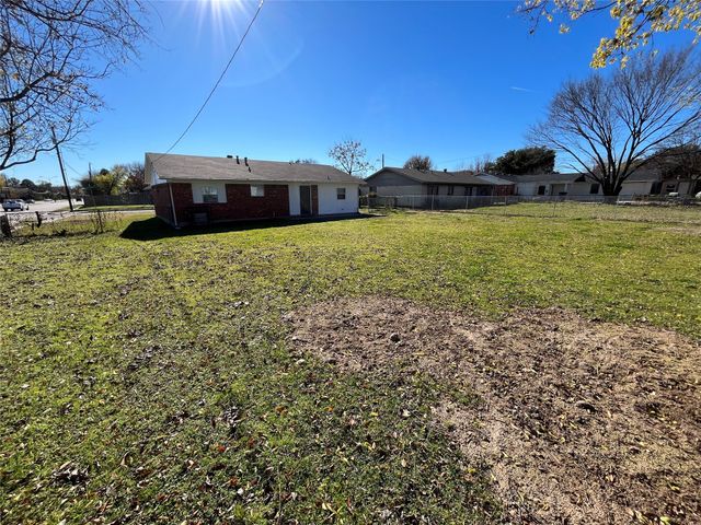 10135 Kittyhawk Lane, Dallas, TX 75217