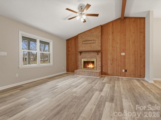 6111 Dovetail Court, Charlotte, NC 28227