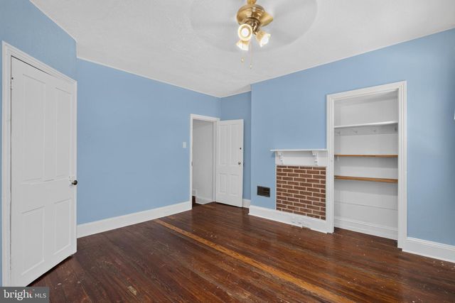4051 LUDLOW ST, Philadelphia, PA 19104