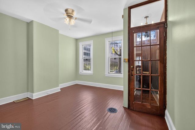 4051 LUDLOW ST, Philadelphia, PA 19104