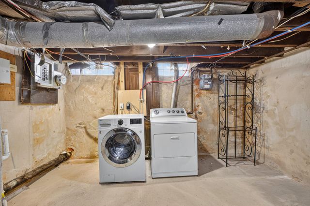 4051 LUDLOW ST, Philadelphia, PA 19104