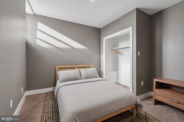 2519 GRAYS FERRY AVE, Philadelphia, PA 19146