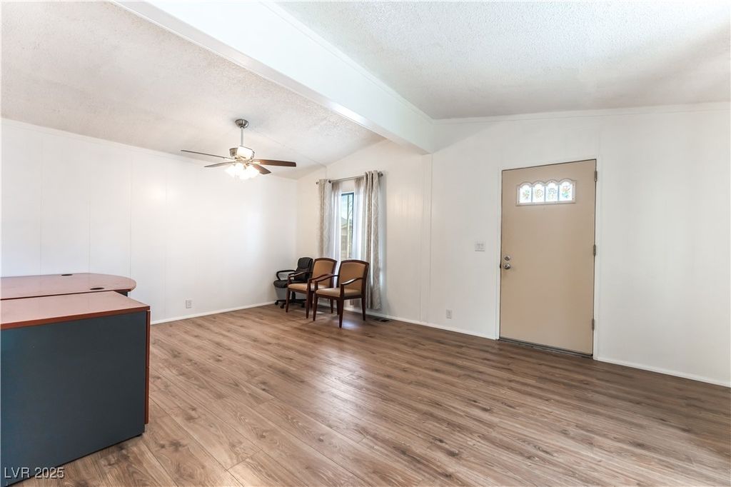 Image 8 of property listing at 3491 Isle Royale Drive, Las Vegas, NV 89122