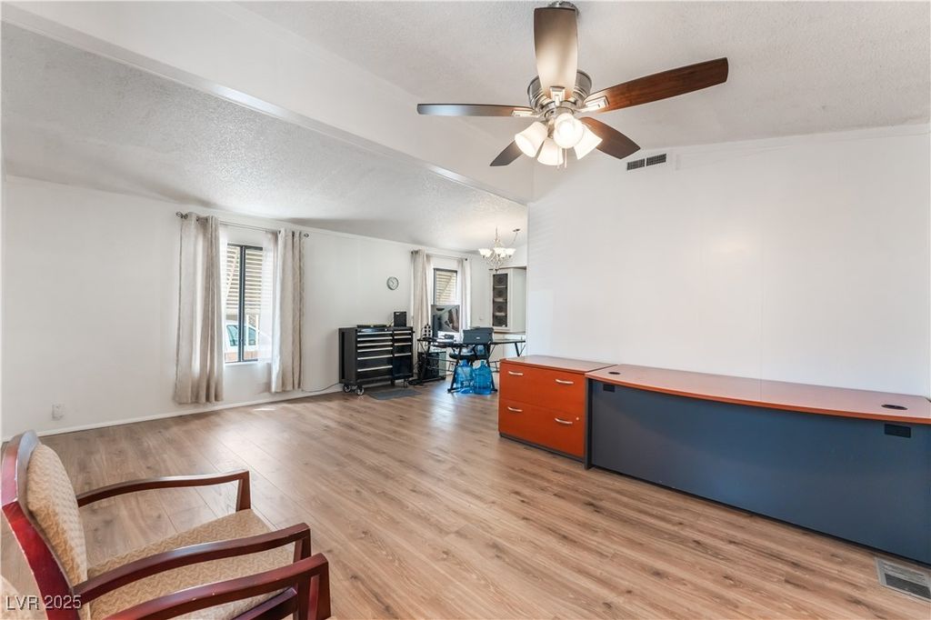 Image 9 of property listing at 3491 Isle Royale Drive, Las Vegas, NV 89122