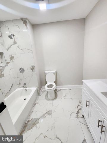 21 SALVINGTON RD, Fredericksburg, VA 22405