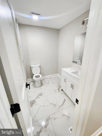 21 SALVINGTON RD, Fredericksburg, VA 22405