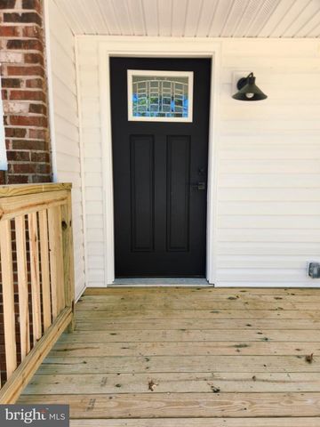 21 SALVINGTON RD, Fredericksburg, VA 22405