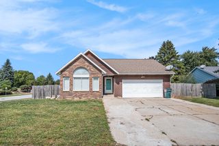 4404 Springmont Drive SE, Kentwood, MI 49512