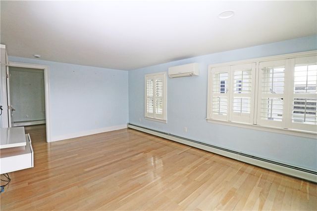 249 Tuckerman Avenue 2, Middletown, RI 02842