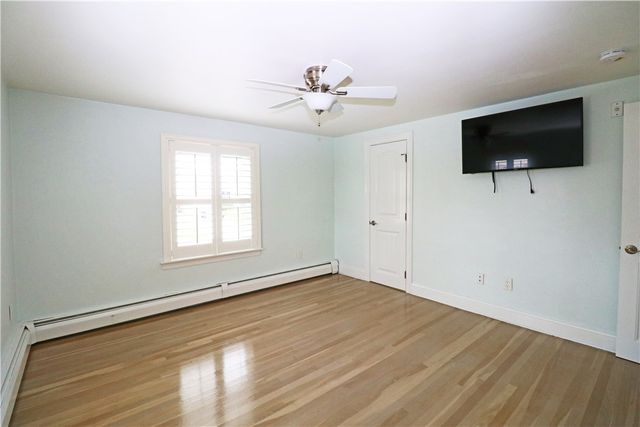 249 Tuckerman Avenue 2, Middletown, RI 02842