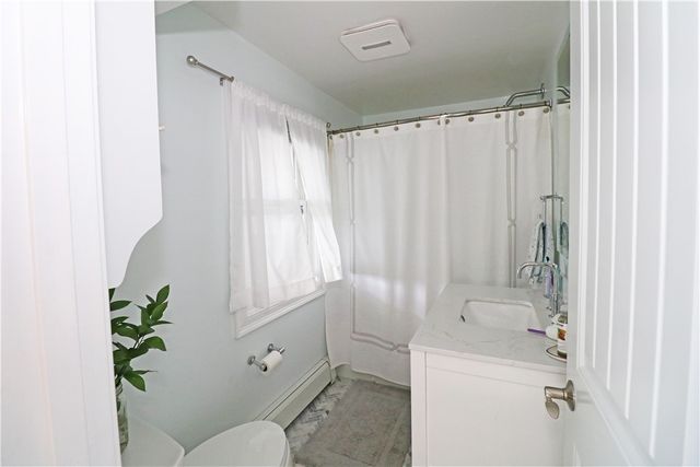 249 Tuckerman Avenue 2, Middletown, RI 02842