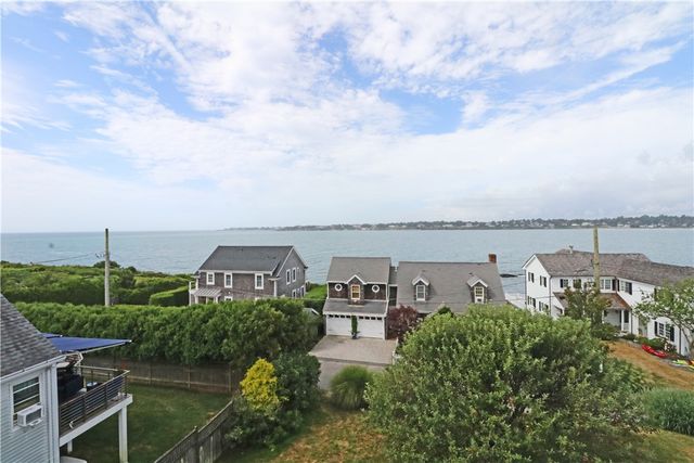 249 Tuckerman Avenue 2, Middletown, RI 02842