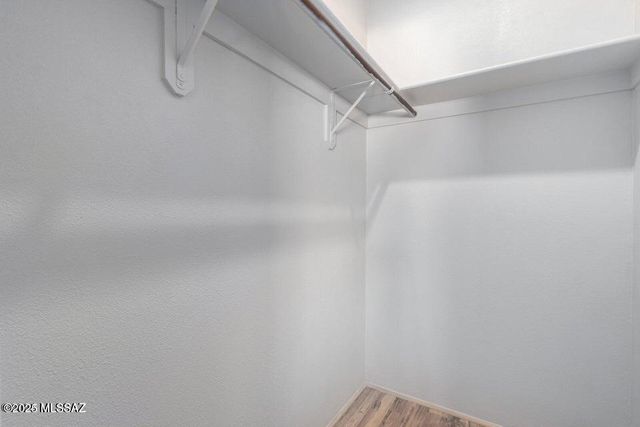 1810 E Blacklidge Dr Apt 123, Tucson, AZ 85719