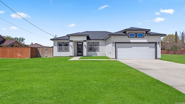 8511 Ventura, Selma, TX 78154