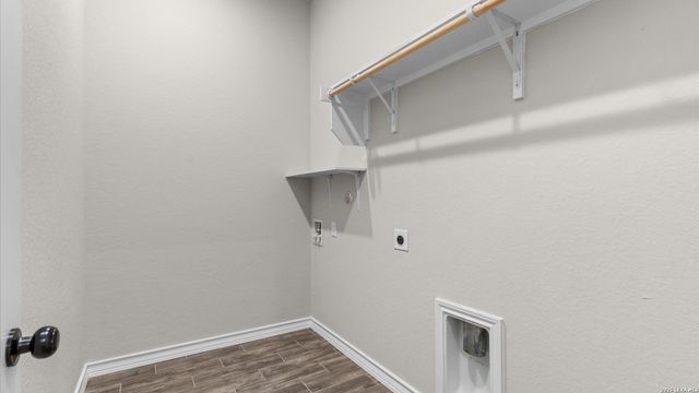 8511 Ventura, Selma, TX 78154