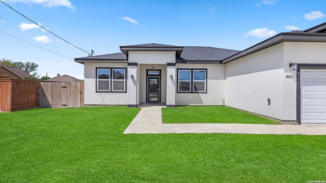 8511 Ventura, Selma, TX 78154