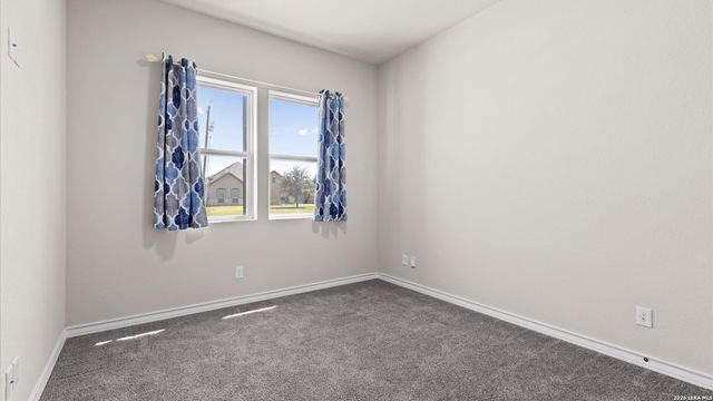 8511 Ventura, Selma, TX 78154