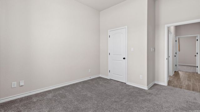 8511 Ventura, Selma, TX 78154