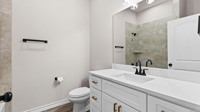 8511 Ventura, Selma, TX 78154