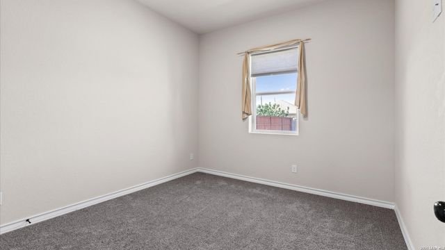 8511 Ventura, Selma, TX 78154